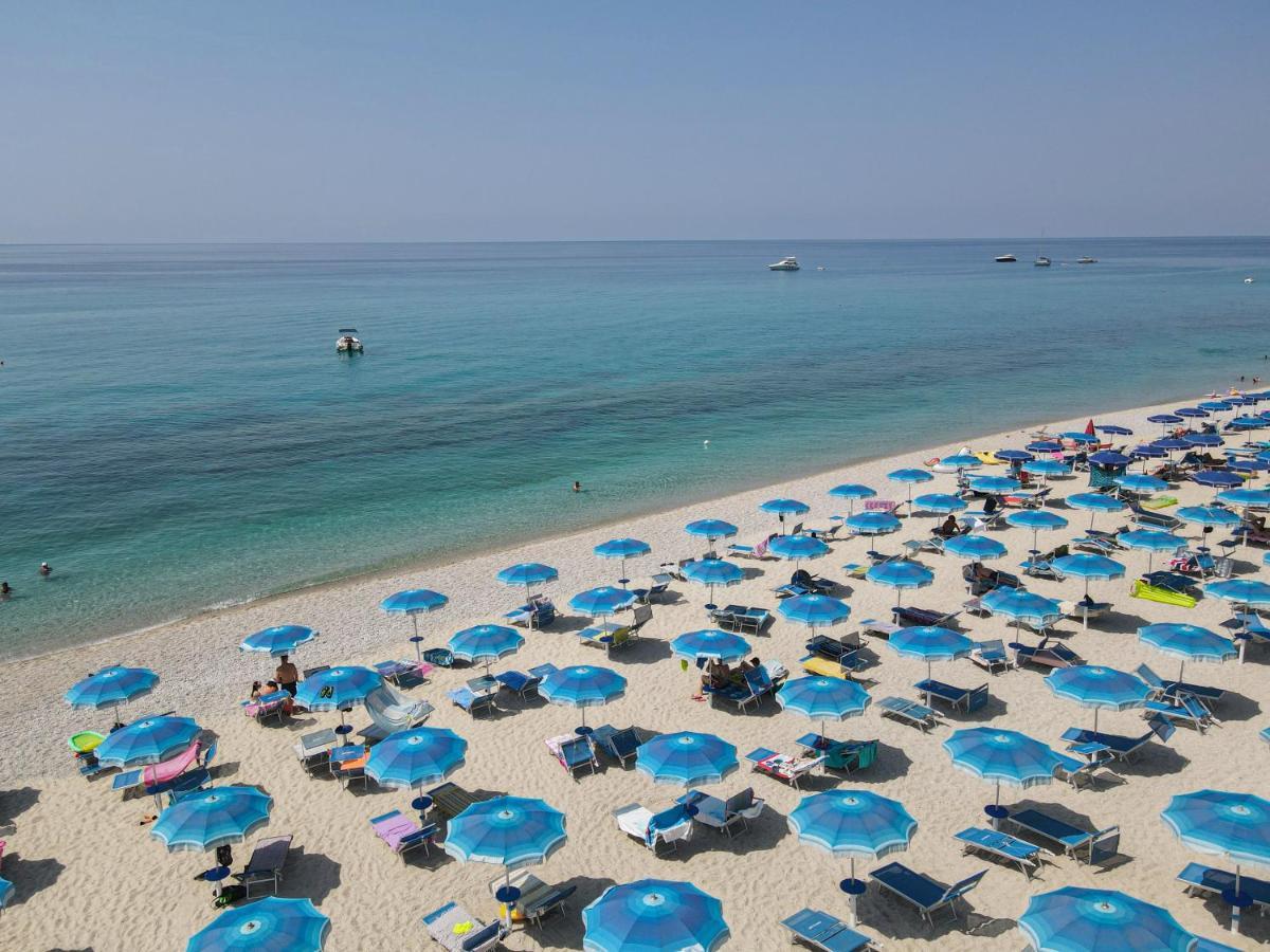 Hotel Scoglio Del Leone Zambrone Εξωτερικό φωτογραφία