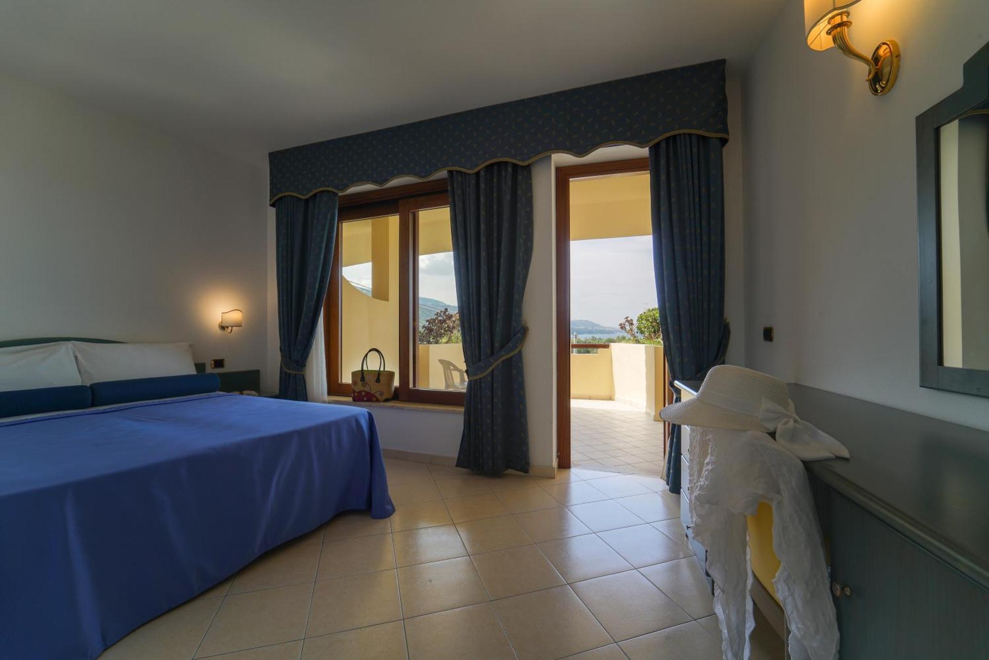 Hotel Scoglio Del Leone Zambrone Εξωτερικό φωτογραφία